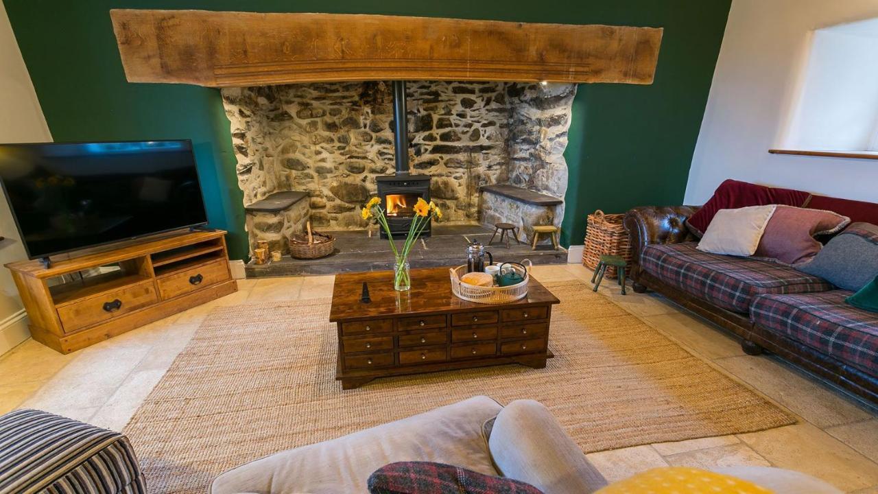 Tal Y Bont Uchaf Villa Bangor  Exterior photo