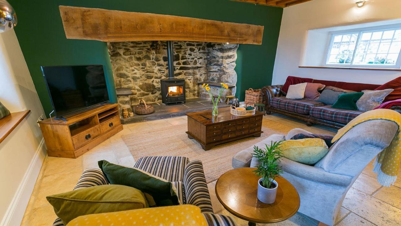 Tal Y Bont Uchaf Villa Bangor  Exterior photo